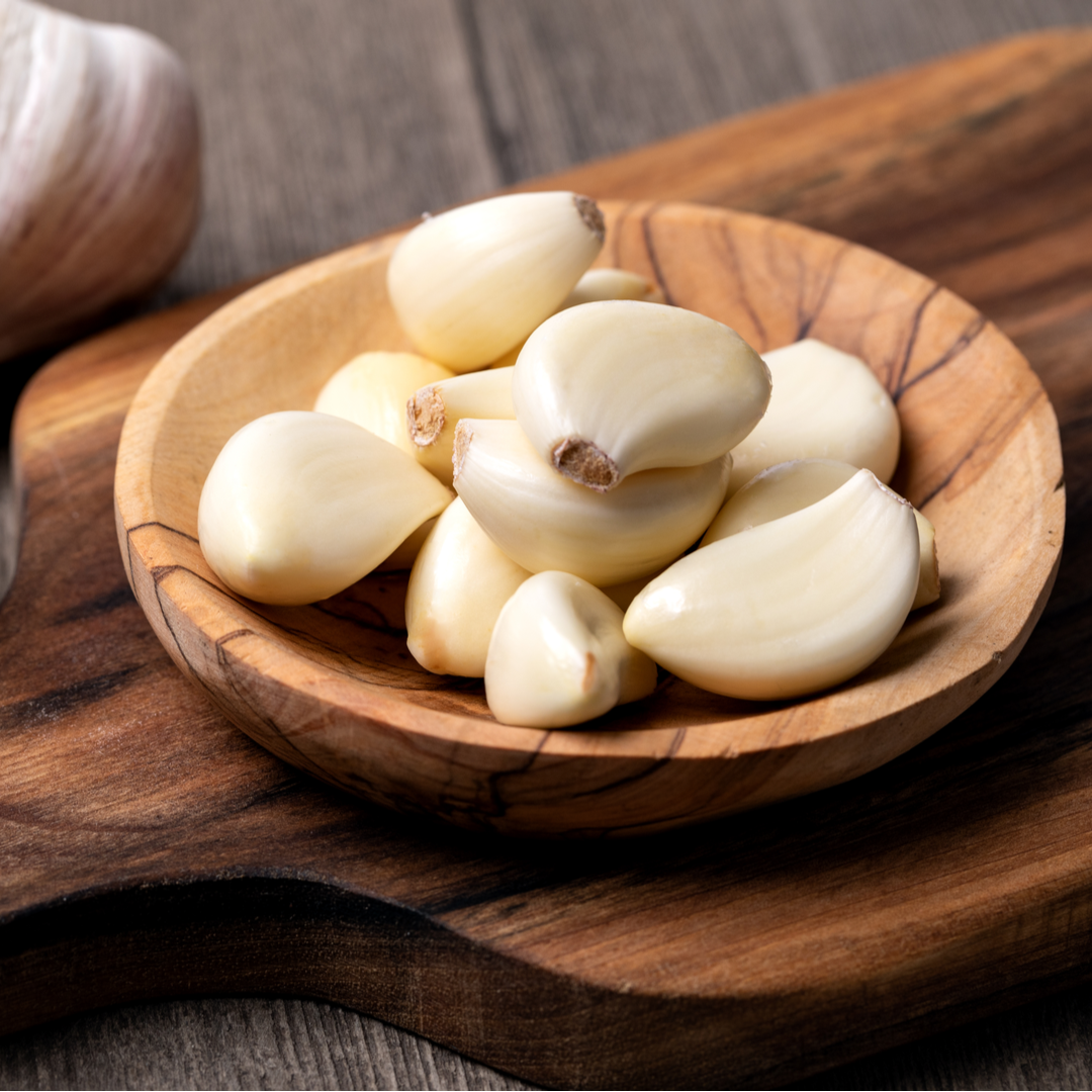 4 Mind-Blowing Benefits of Garlic...